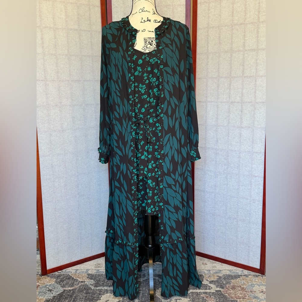 Cabi Autumn Dress with Duster #4017 - EUC - Size Small